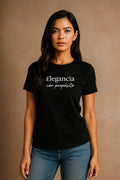 Camiseta “Elegancia con Propósito”